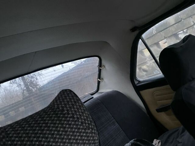 Серый ГАЗ 24-10 Волга, объемом двигателя 2.45 л и пробегом 1000 тыс. км за 643 $, фото 3 на Automoto.ua