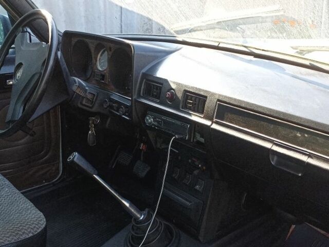 Серый ГАЗ 24-10 Волга, объемом двигателя 2.4 л и пробегом 1 тыс. км за 672 $, фото 4 на Automoto.ua