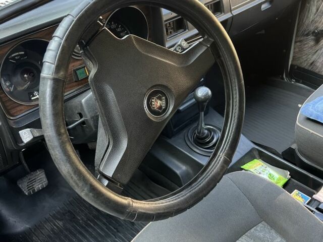 Серый ГАЗ 24-10 Волга, объемом двигателя 2.5 л и пробегом 1 тыс. км за 839 $, фото 4 на Automoto.ua