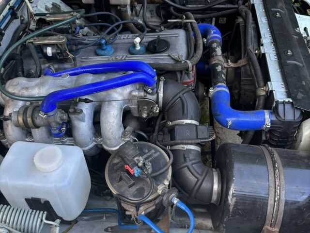 Сірий ГАЗ 24-10 Волга, об'ємом двигуна 2.4 л та пробігом 160 тис. км за 2400 $, фото 2 на Automoto.ua
