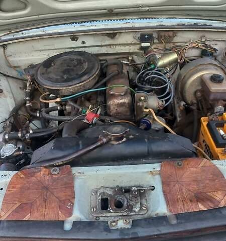 Серый ГАЗ 24-10 Волга, объемом двигателя 2.4 л и пробегом 75 тыс. км за 800 $, фото 7 на Automoto.ua