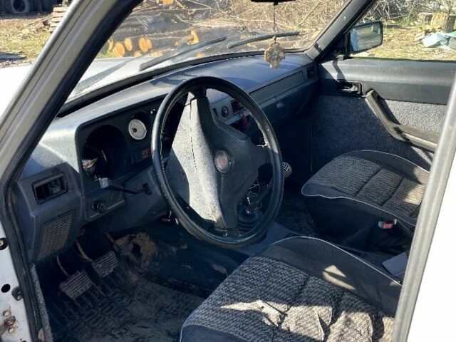 Серый ГАЗ 24-10 Волга, объемом двигателя 2.4 л и пробегом 87 тыс. км за 405 $, фото 6 на Automoto.ua