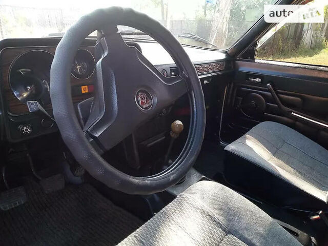 Сірий ГАЗ 24-10 Волга, об'ємом двигуна 2.4 л та пробігом 126 тис. км за 1800 $, фото 1 на Automoto.ua