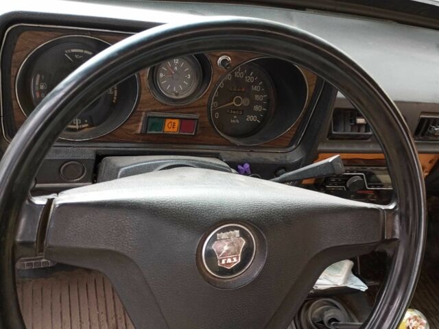 Серый ГАЗ 24-10 Волга, объемом двигателя 2.4 л и пробегом 23 тыс. км за 832 $, фото 1 на Automoto.ua