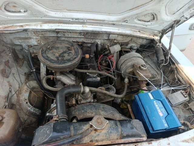 Сірий ГАЗ 24-10 Волга, об'ємом двигуна 0 л та пробігом 300 тис. км за 536 $, фото 7 на Automoto.ua