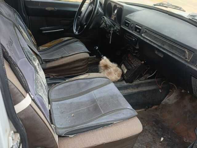 Сірий ГАЗ 24-10 Волга, об'ємом двигуна 0 л та пробігом 300 тис. км за 536 $, фото 5 на Automoto.ua