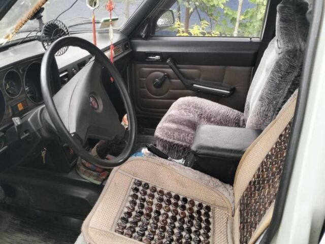 Серый ГАЗ 24-10 Волга, объемом двигателя 2.45 л и пробегом 50 тыс. км за 1600 $, фото 4 на Automoto.ua