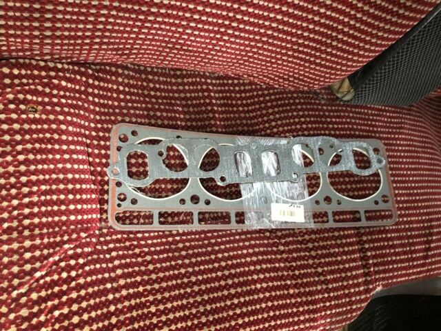 Сірий ГАЗ 24-10 Волга, об'ємом двигуна 2.4 л та пробігом 999 тис. км за 358 $, фото 7 на Automoto.ua