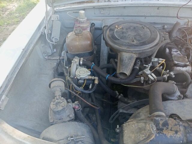 Серый ГАЗ 24-10 Волга, объемом двигателя 2 л и пробегом 1000 тыс. км за 850 $, фото 3 на Automoto.ua