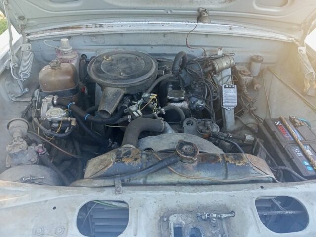 Серый ГАЗ 24-10 Волга, объемом двигателя 2 л и пробегом 1000 тыс. км за 850 $, фото 5 на Automoto.ua