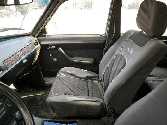 Синий ГАЗ 24-10 Волга, объемом двигателя 2 л и пробегом 300 тыс. км за 709 $, фото 8 на Automoto.ua