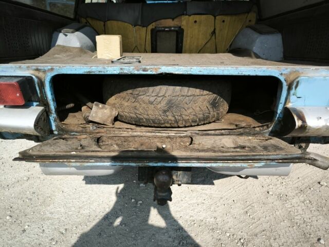 Синий ГАЗ 24-10 Волга, объемом двигателя 2 л и пробегом 300 тыс. км за 709 $, фото 2 на Automoto.ua