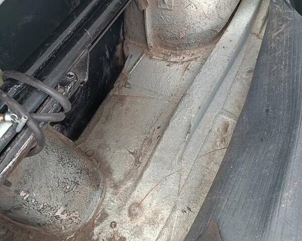 Белый ГАЗ 24 Волга, объемом двигателя 2.45 л и пробегом 72 тыс. км за 5300 $, фото 44 на Automoto.ua
