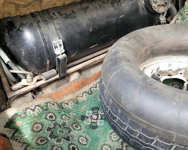 ГАЗ 24 Волга, объемом двигателя 2.4 л и пробегом 300 тыс. км за 850 $, фото 8 на Automoto.ua