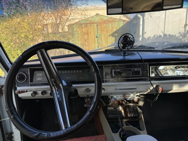 Білий ГАЗ 24, об'ємом двигуна 2.4 л та пробігом 100 тис. км за 1741 $, фото 7 на Automoto.ua