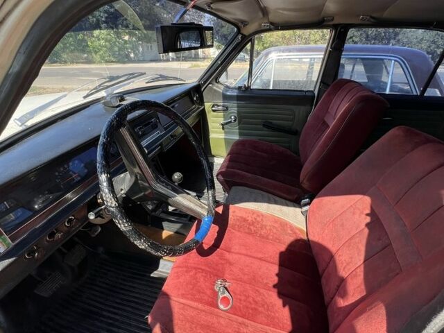 ГАЗ 24 1980 в Кропивницком (Кировограде) на Automoto.ua Белый ГАЗ 24, объемом двигателя 2.5 л и пробегом 150 тыс. км за 500 $, фото 6 на Automoto.ua