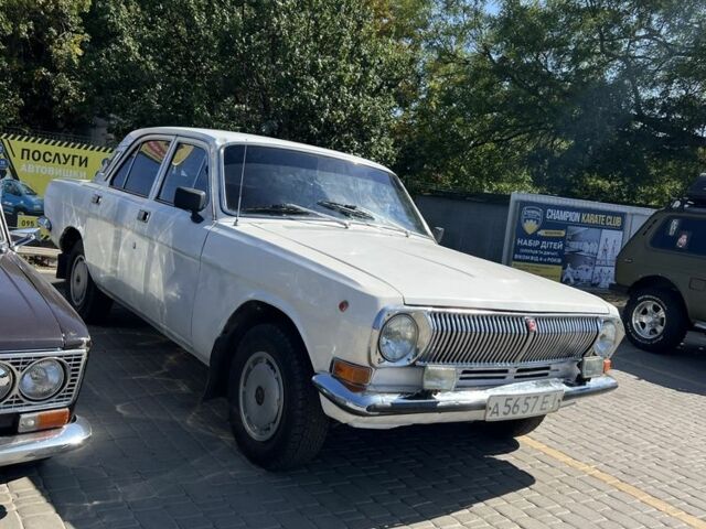 ГАЗ 24 1980 в Кропивницком (Кировограде) на Automoto.ua Белый ГАЗ 24, объемом двигателя 2.5 л и пробегом 150 тыс. км за 500 $, фото 2 на Automoto.ua