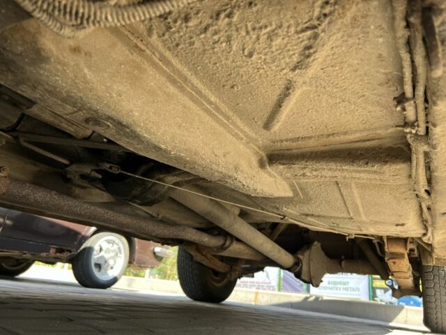 ГАЗ 24 1980 в Кропивницком (Кировограде) на Automoto.ua Белый ГАЗ 24, объемом двигателя 2.5 л и пробегом 150 тыс. км за 500 $, фото 5 на Automoto.ua