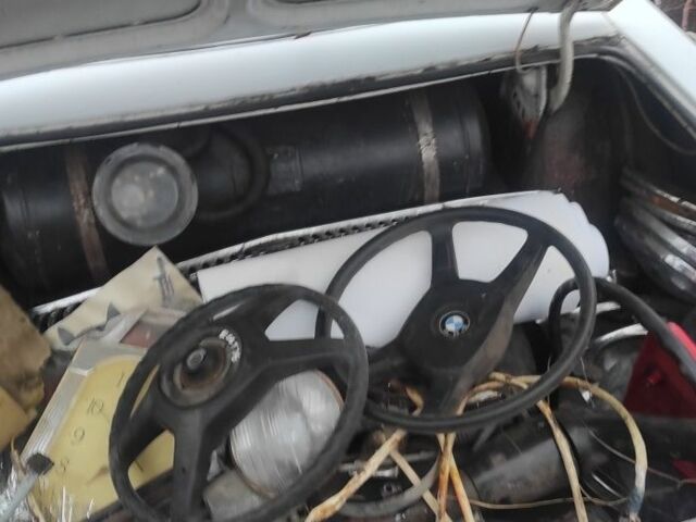 Белый ГАЗ 24, объемом двигателя 2.4 л и пробегом 60 тыс. км за 404 $, фото 7 на Automoto.ua