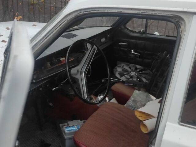 Белый ГАЗ 24, объемом двигателя 2.4 л и пробегом 60 тыс. км за 404 $, фото 3 на Automoto.ua