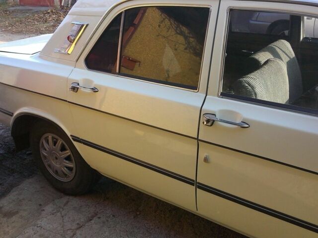 Білий ГАЗ 24, об'ємом двигуна 2.4 л та пробігом 78 тис. км за 3000 $, фото 9 на Automoto.ua