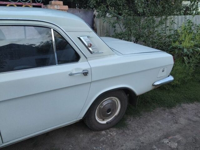 ГАЗ 24 1986 в Шевченковом на Automoto.ua Белый ГАЗ 24, объемом двигателя 2.4 л и пробегом 1 тыс. км за 950 $, фото 2 на Automoto.ua