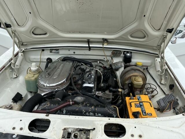 Білий ГАЗ 24, об'ємом двигуна 2.45 л та пробігом 46 тис. км за 5800 $, фото 14 на Automoto.ua