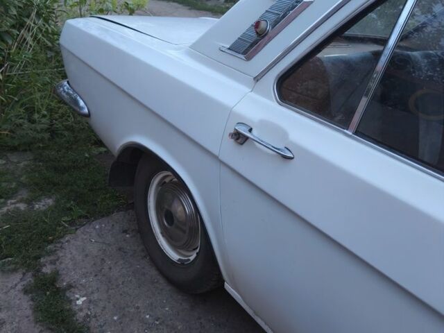 ГАЗ 24 1986 в Шевченковом на Automoto.ua Белый ГАЗ 24, объемом двигателя 2.4 л и пробегом 1 тыс. км за 950 $, фото 6 на Automoto.ua