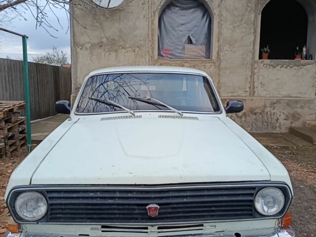 Белый ГАЗ 24, объемом двигателя 2.4 л и пробегом 200 тыс. км за 714 $, фото 1 на Automoto.ua