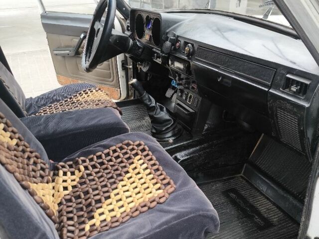 Белый ГАЗ 24, объемом двигателя 0 л и пробегом 222 тыс. км за 350 $, фото 19 на Automoto.ua