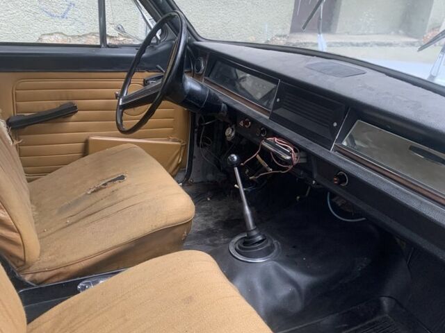 Білий ГАЗ 24, об'ємом двигуна 2.4 л та пробігом 100 тис. км за 650 $, фото 7 на Automoto.ua