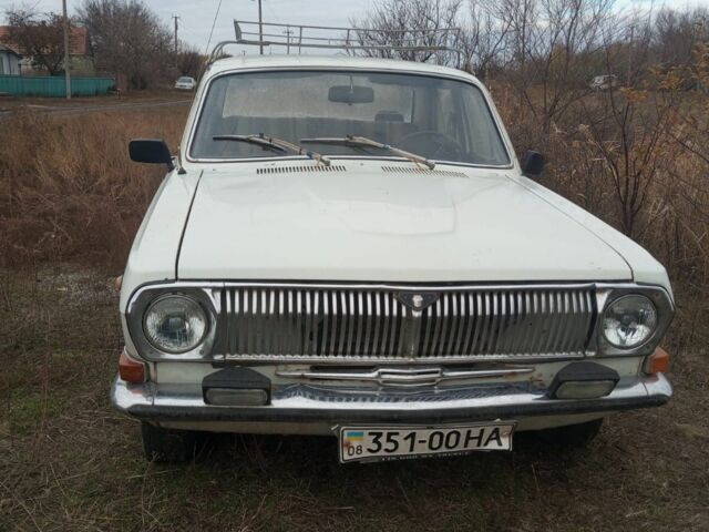 Белый ГАЗ 24, объемом двигателя 2 л и пробегом 1 тыс. км за 1300 $, фото 4 на Automoto.ua