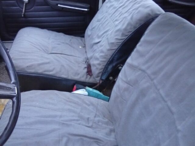 Белый ГАЗ 24, объемом двигателя 2 л и пробегом 1 тыс. км за 1300 $, фото 1 на Automoto.ua