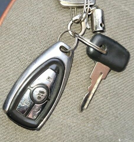 Белый ГАЗ 24, объемом двигателя 2 л и пробегом 150 тыс. км за 429 $, фото 3 на Automoto.ua