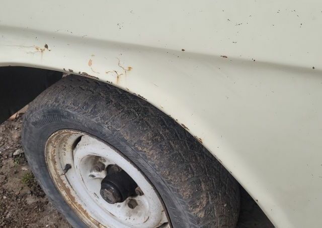 Белый ГАЗ 24, объемом двигателя 2 л и пробегом 150 тыс. км за 429 $, фото 4 на Automoto.ua