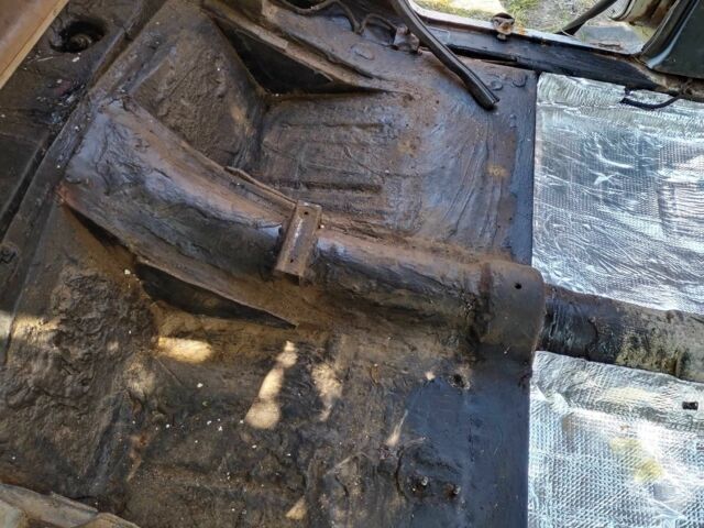 Белый ГАЗ 24, объемом двигателя 2.4 л и пробегом 190 тыс. км за 608 $, фото 16 на Automoto.ua