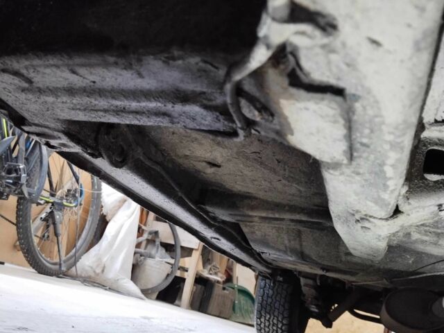 Белый ГАЗ 24, объемом двигателя 2.4 л и пробегом 190 тыс. км за 608 $, фото 12 на Automoto.ua