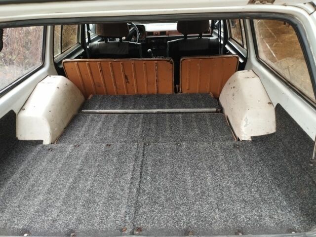 Белый ГАЗ 24, объемом двигателя 2.4 л и пробегом 95 тыс. км за 1600 $, фото 7 на Automoto.ua