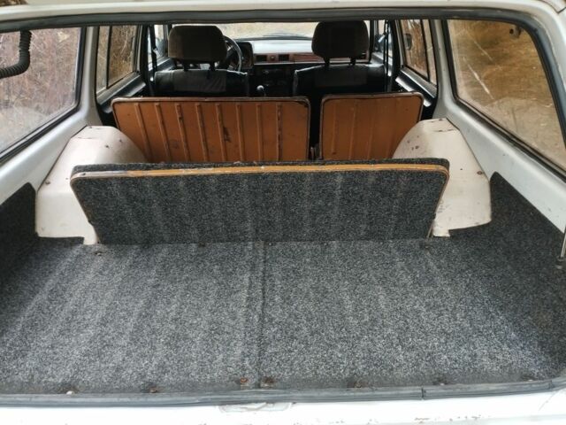 Белый ГАЗ 24, объемом двигателя 2.4 л и пробегом 95 тыс. км за 1600 $, фото 4 на Automoto.ua