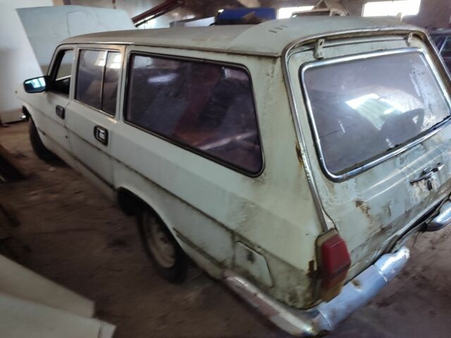 Белый ГАЗ 24, объемом двигателя 0 л и пробегом 150 тыс. км за 357 $, фото 4 на Automoto.ua