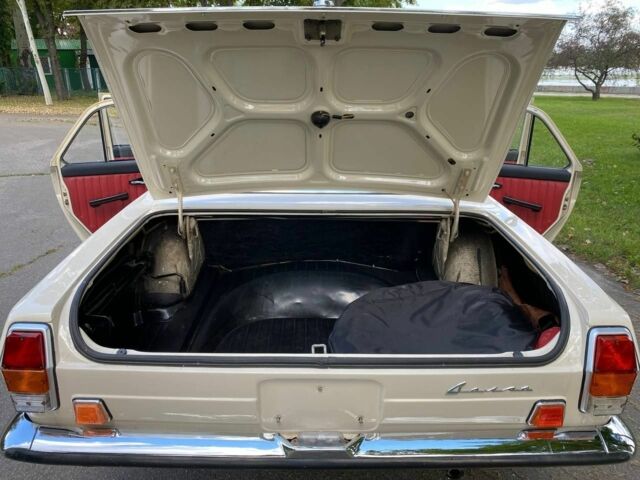 ГАЗ 24 1976 в Киеве на Automoto.ua Бежевый ГАЗ 24, объемом двигателя 0 л и пробегом 29 тыс. км за 5400 $, фото 12 на Automoto.ua