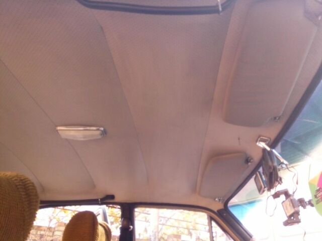 Бежевий ГАЗ 24, об'ємом двигуна 2.4 л та пробігом 110 тис. км за 5000 $, фото 16 на Automoto.ua