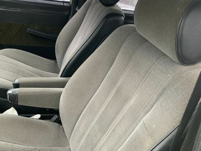 Бежевый ГАЗ 24, объемом двигателя 2.5 л и пробегом 3 тыс. км за 829 $, фото 6 на Automoto.ua