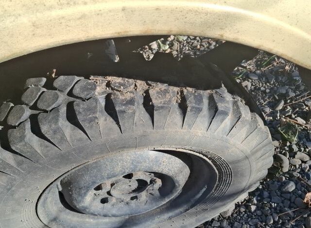 Бежевый ГАЗ 24, объемом двигателя 2 л и пробегом 50 тыс. км за 800 $, фото 4 на Automoto.ua