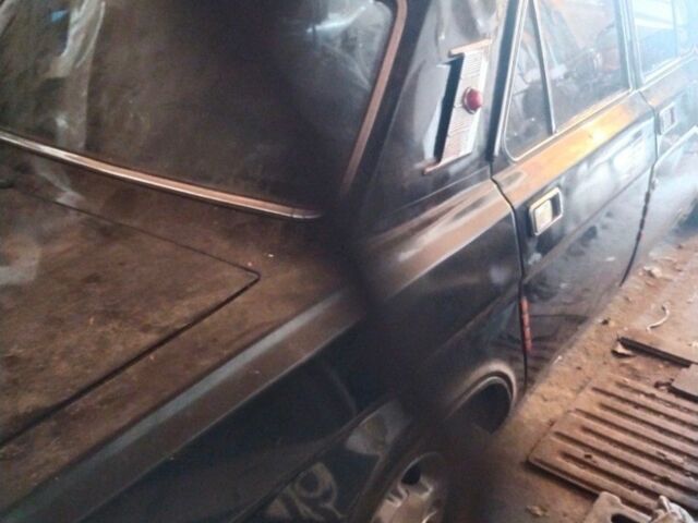 Чорний ГАЗ 24, об'ємом двигуна 3 л та пробігом 1000 тис. км за 833 $, фото 3 на Automoto.ua