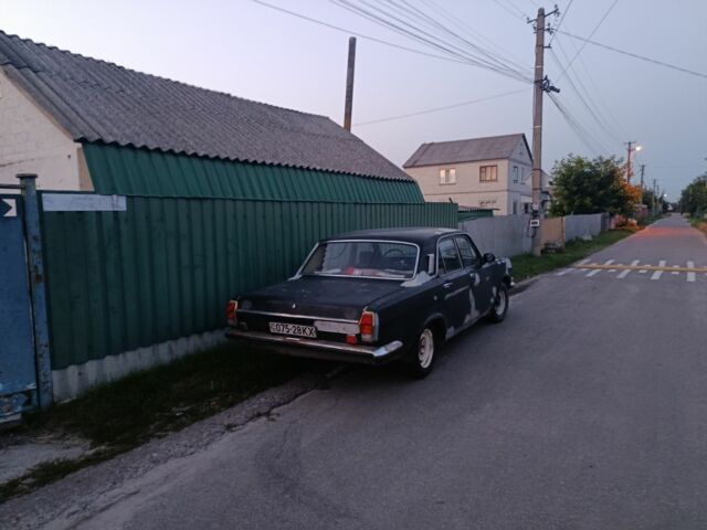 Чорний ГАЗ 24, об'ємом двигуна 2.5 л та пробігом 100 тис. км за 436 $, фото 3 на Automoto.ua