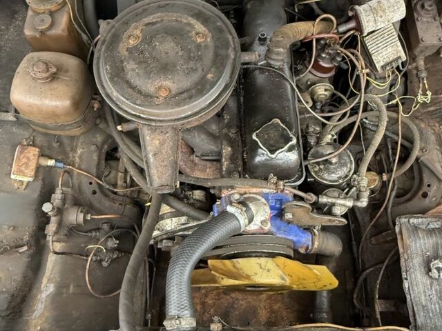 Черный ГАЗ 24, объемом двигателя 2.4 л и пробегом 204 тыс. км за 344 $, фото 2 на Automoto.ua