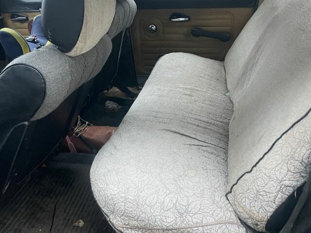 Чорний ГАЗ 24, об'ємом двигуна 2.4 л та пробігом 150 тис. км за 535 $, фото 12 на Automoto.ua