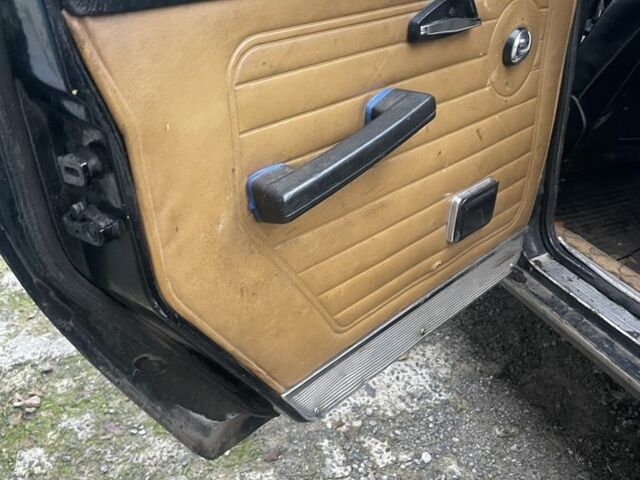 Чорний ГАЗ 24, об'ємом двигуна 2.4 л та пробігом 150 тис. км за 535 $, фото 11 на Automoto.ua