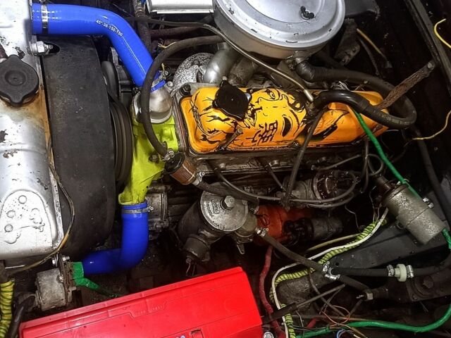 Черный ГАЗ 24, объемом двигателя 2.4 л и пробегом 100 тыс. км за 900 $, фото 2 на Automoto.ua